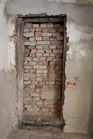 Vermauerte Kellertür
